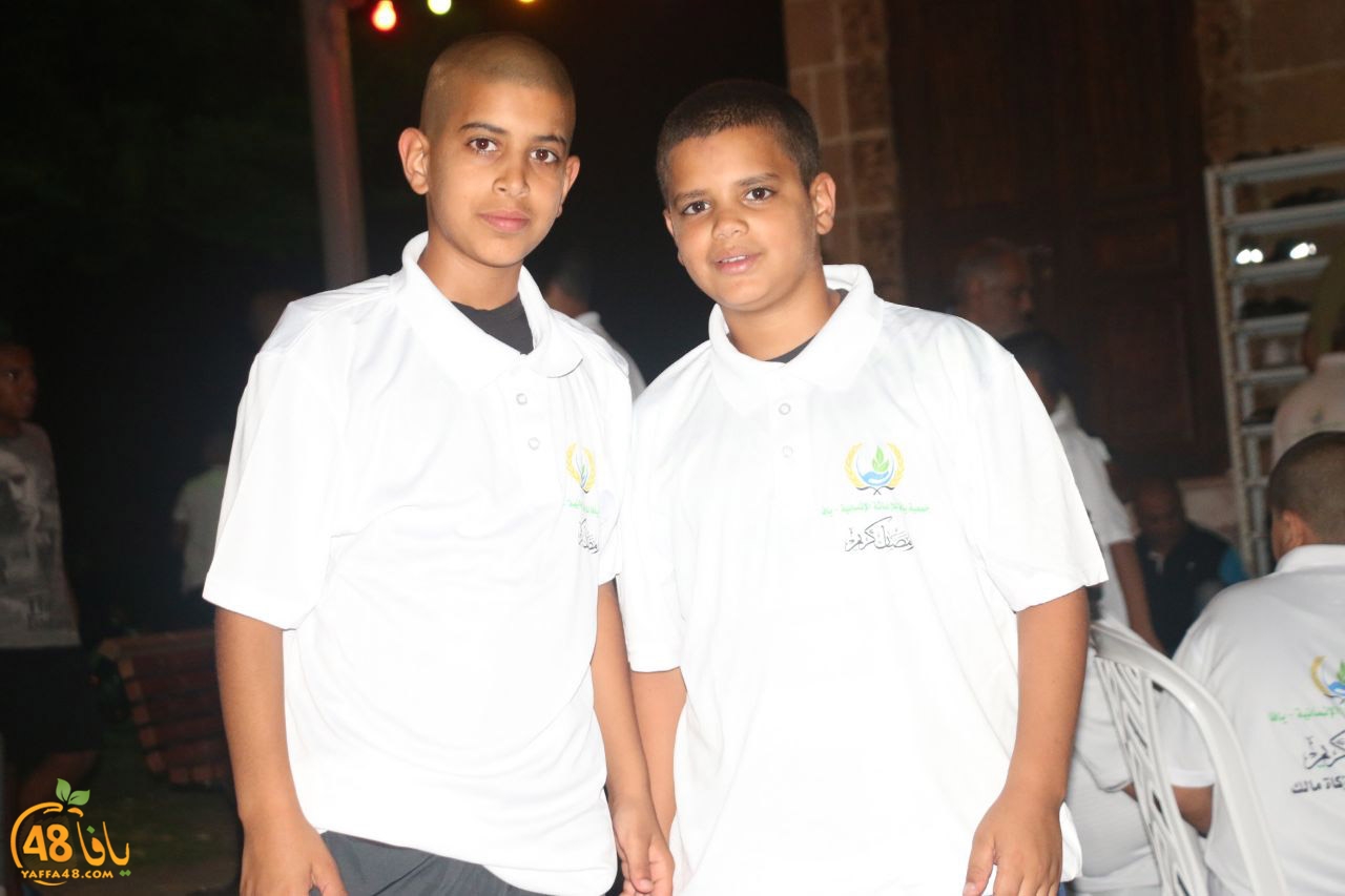 qomsan jami3yaia (5).jpg